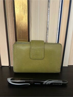 Fossil - Olive Green Leather Snap Wallet
